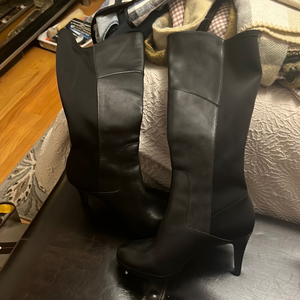 Black leather boots NWOT